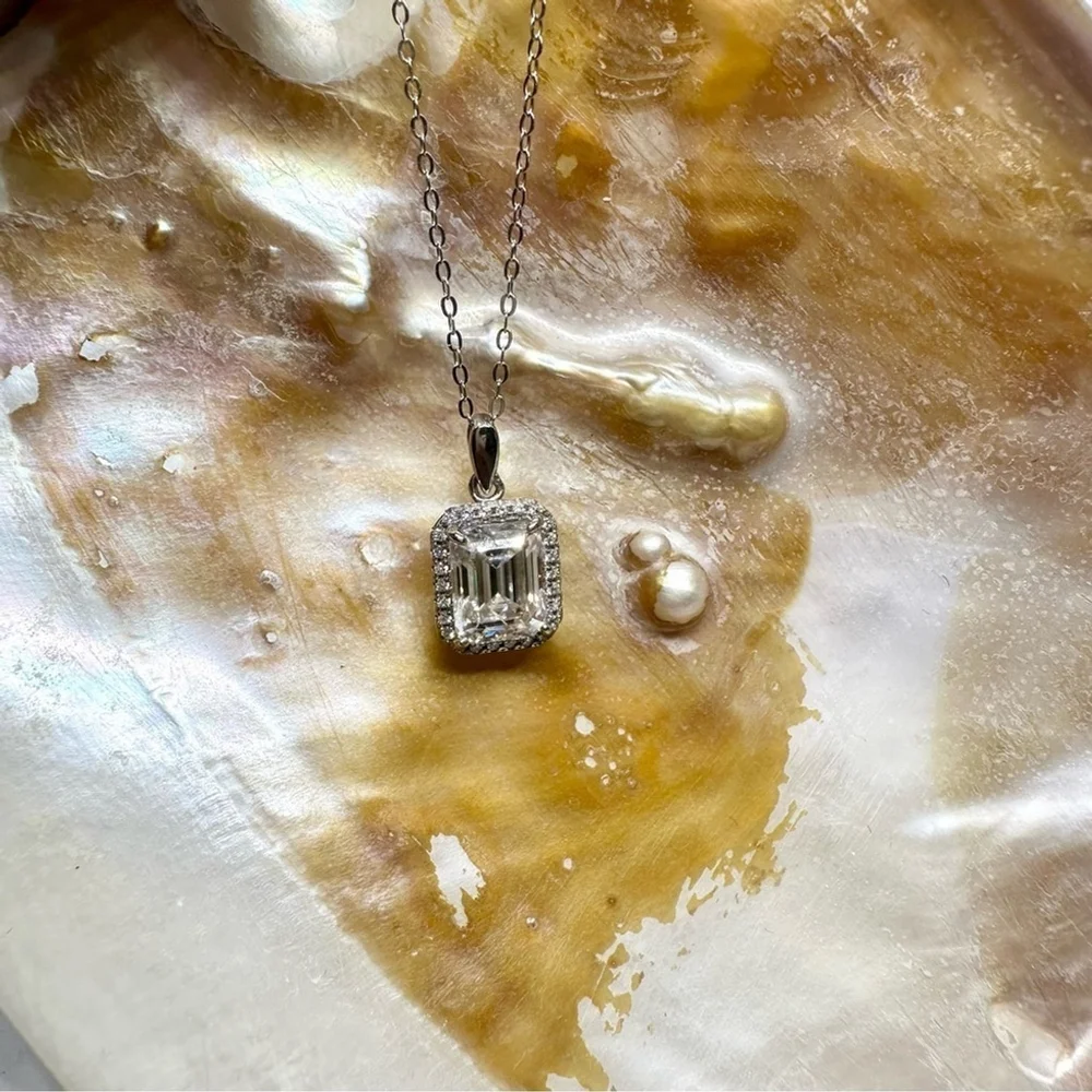 GRA 2 Ct Emerald Cut Halo Moissanite Necklace Pendant Chain